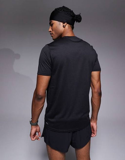 Puma Tad Essentials Heather Cat training t-shirt in black