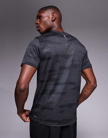 Puma Flex Jacquard t-shirt in black