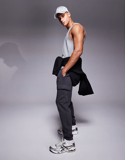 4505 Icon training quick dry performance cargo joggers in charcoal